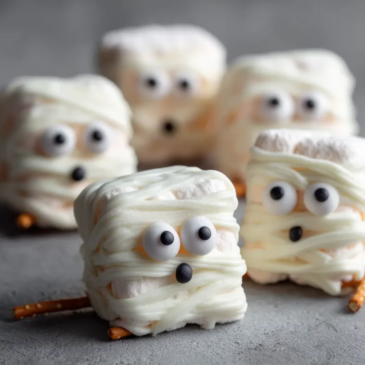 Halloween Mummy Treats: